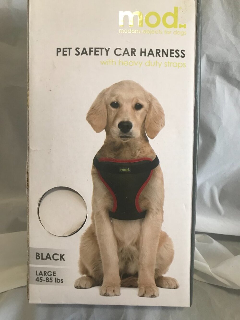Pet Safety Car Harness Large 45lbs-85 lbs Black/Red Trim Adj. Safety Strap New